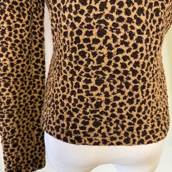 Leopard Print Cardigan with Black Collar - Picture 7 of 9